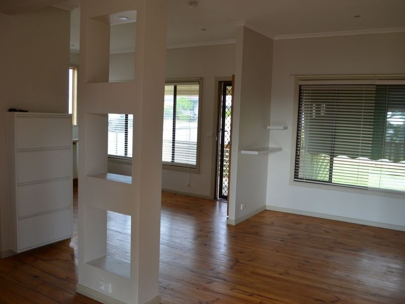 55 Robertson Rd, Killarney Vale NSW 2261