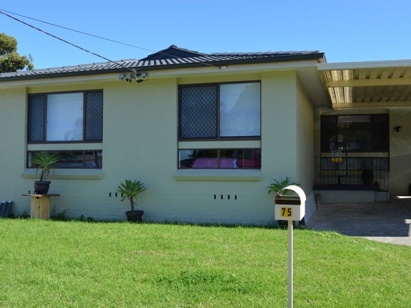 75 Brooke Avenue, Killarney Vale NSW 2261