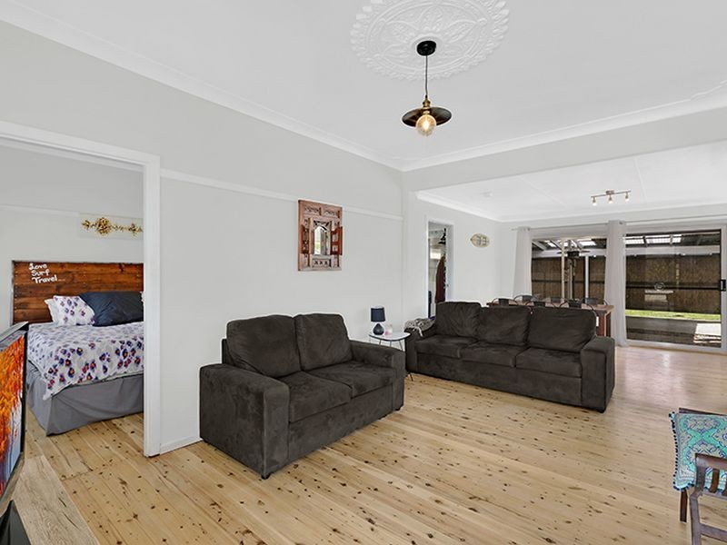 29 Colleen Street, Berkeley Vale NSW 2261