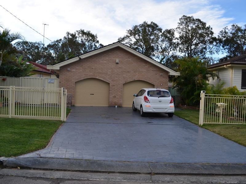 3 Gregory Street, Berkeley Vale NSW 2261