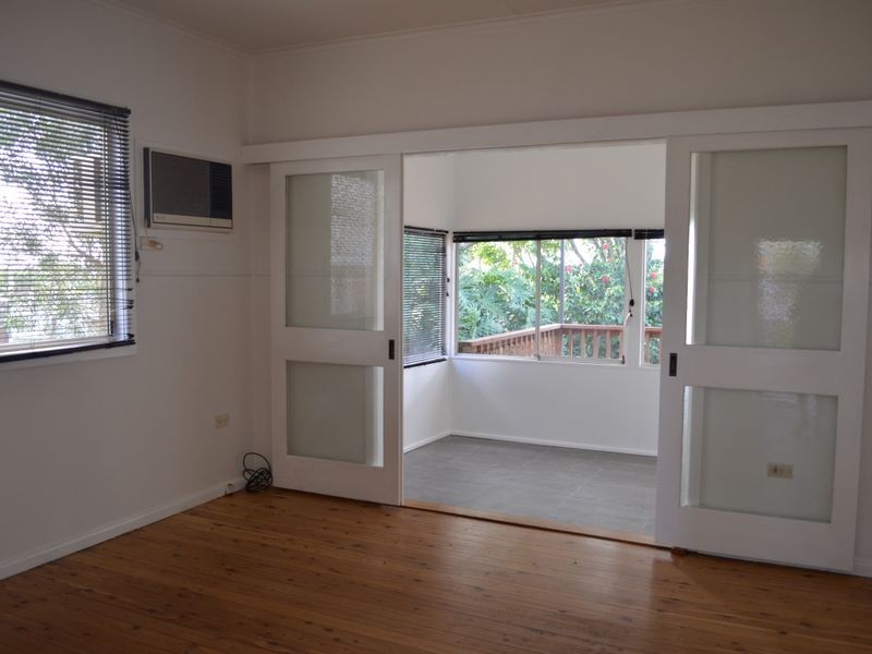 4 Tumbi Road, Tumbi Umbi NSW 2261