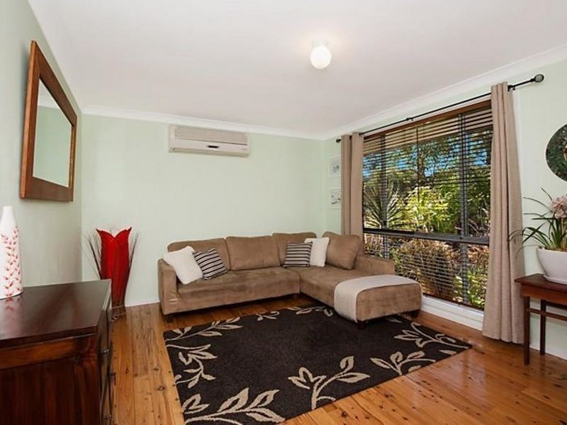 42 Chelmsford Road, Lake Haven NSW 2263