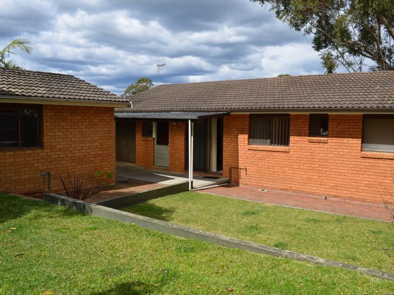 1 Wirigi Street, Berkeley Vale NSW 2261