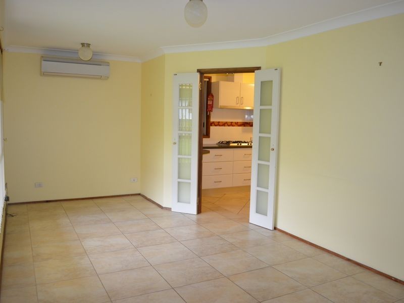 13 Audie Parade, Berkeley Vale NSW 2261