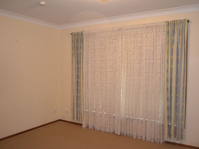 13 Audie Parade, Berkeley Vale NSW 2261
