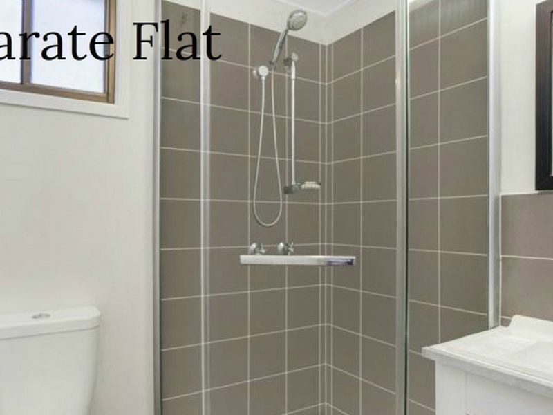 18 Hinemoa Ave, Killarney Vale NSW 2261