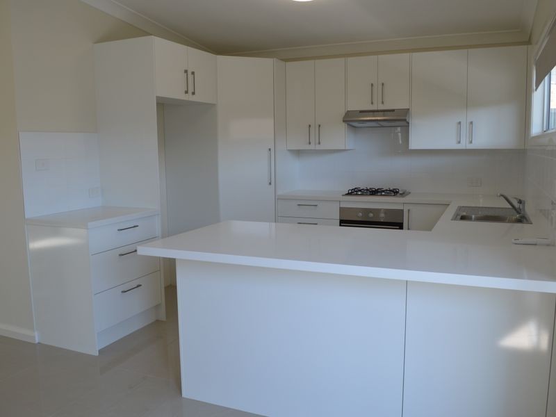75A Brooke Ave, Killarney Vale NSW 2261