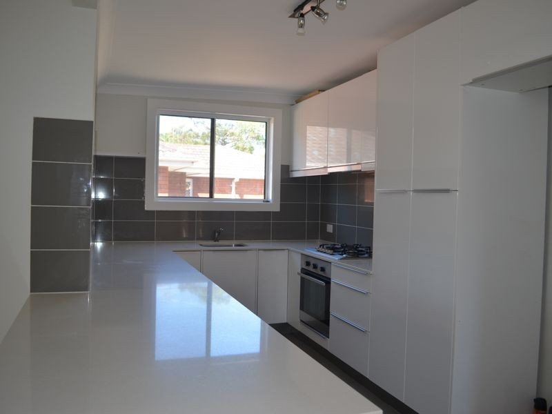 28 Main Street, Killarney Vale NSW 2261