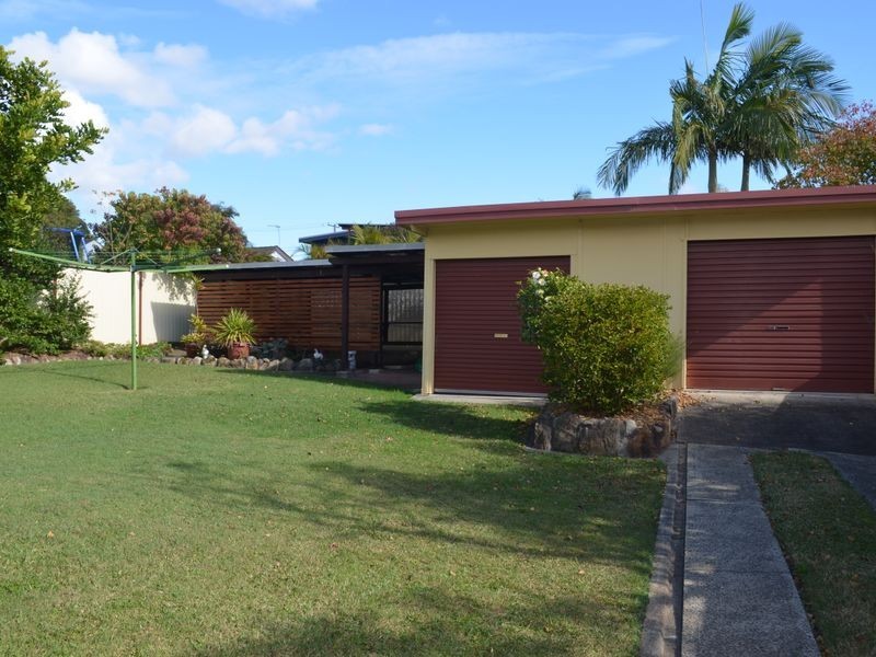 45 Dampier Blvde, Killarney Vale NSW 2261