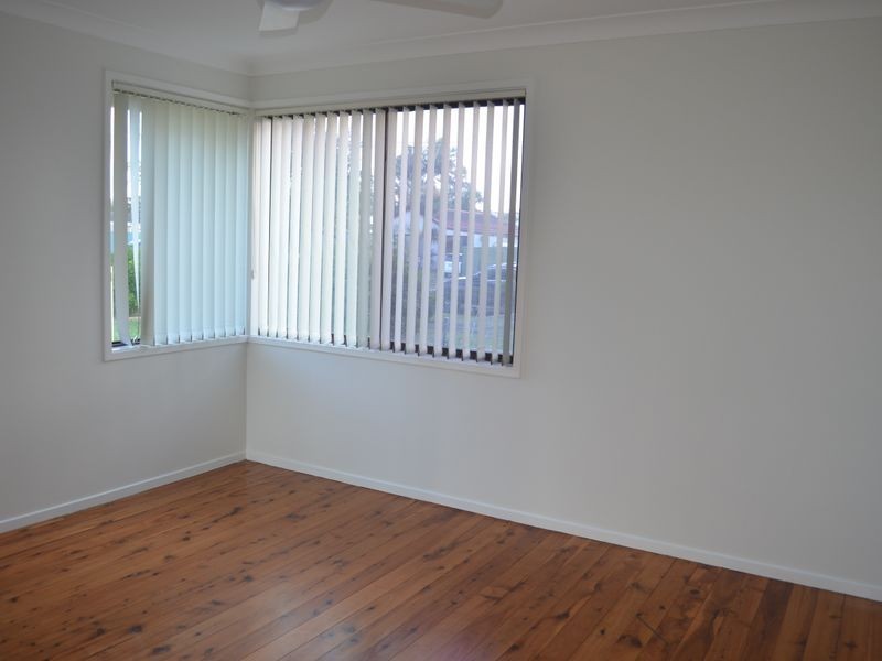 30 McLean Street, Killarney Vale NSW 2261