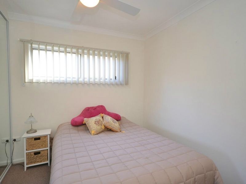 60 Lucinda Ave, Killarney Vale NSW 2261