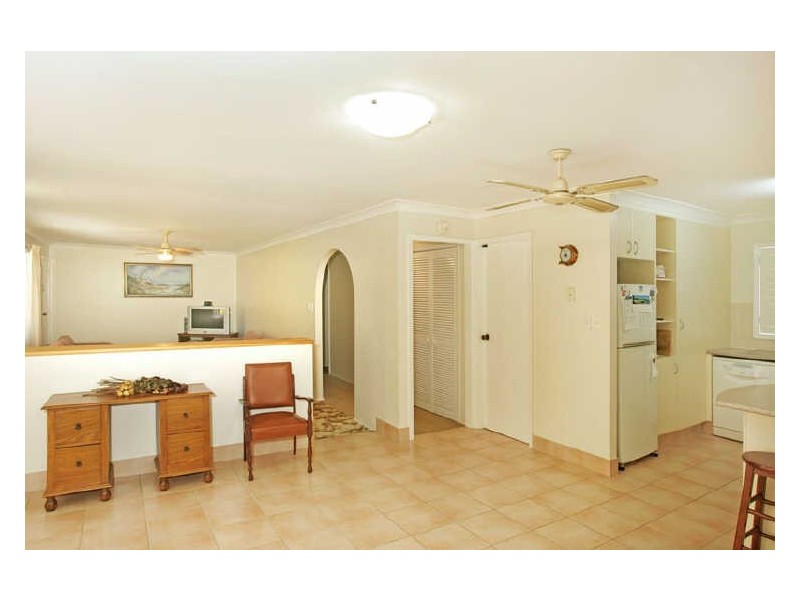 1 Roger Cresent, Berkeley Vale NSW 2261