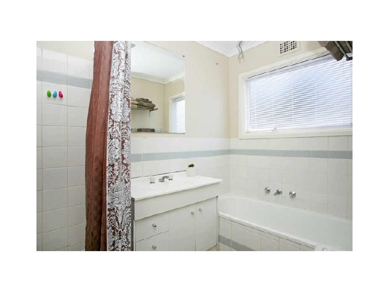 Berkeley Vale NSW 2261