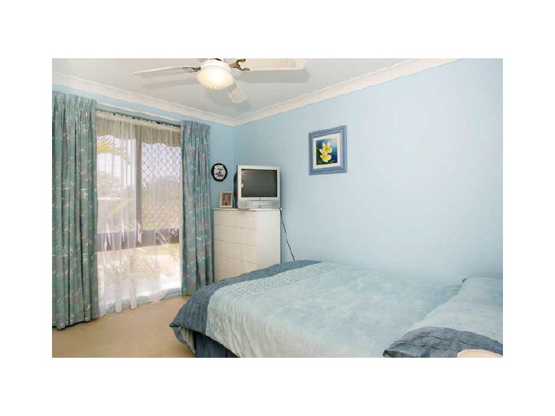 Bateau Bay NSW 2261
