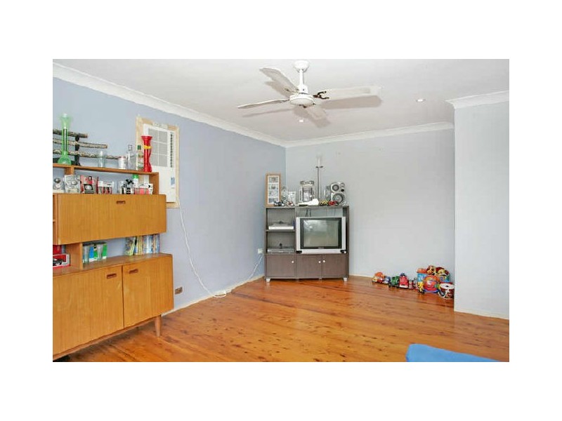 Berkeley Vale NSW 2261