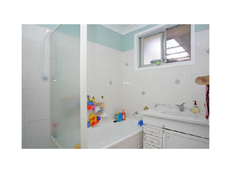 Berkeley Vale NSW 2261