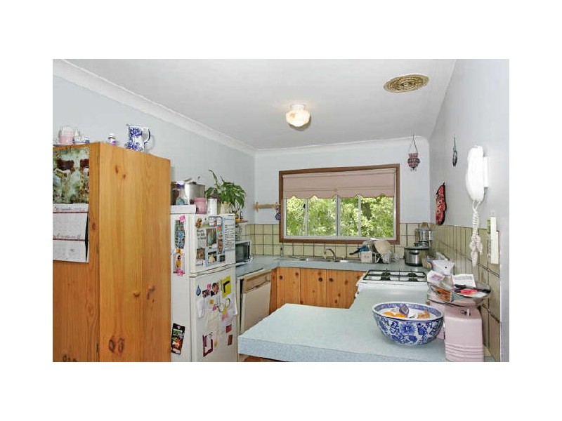 35 Wyong Road, Berkeley Vale NSW 2261