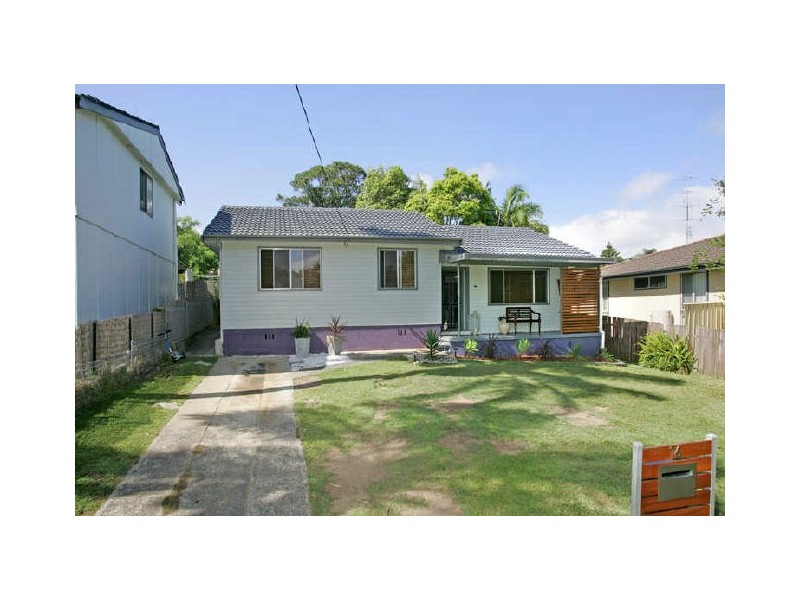 16 Peach Ave, Tumbi Umbi NSW 2261