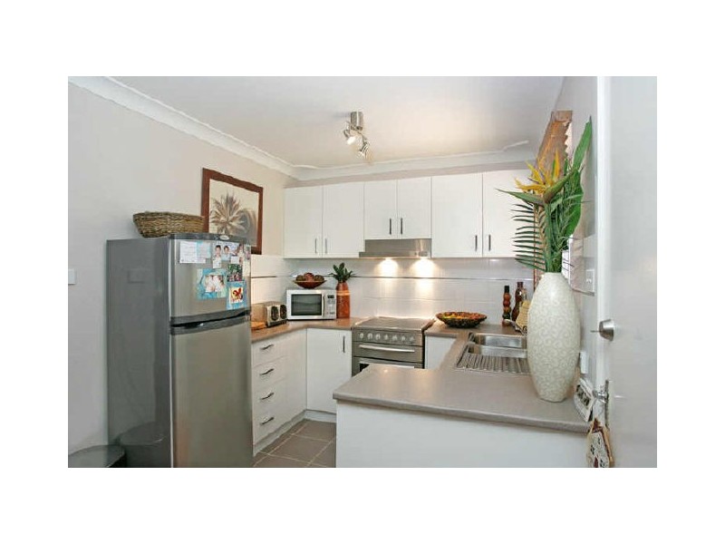 16 Peach Ave, Tumbi Umbi NSW 2261