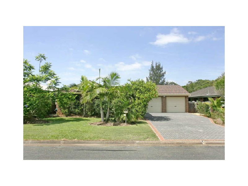 11 Vaughan Close, Killarney Vale NSW 2261
