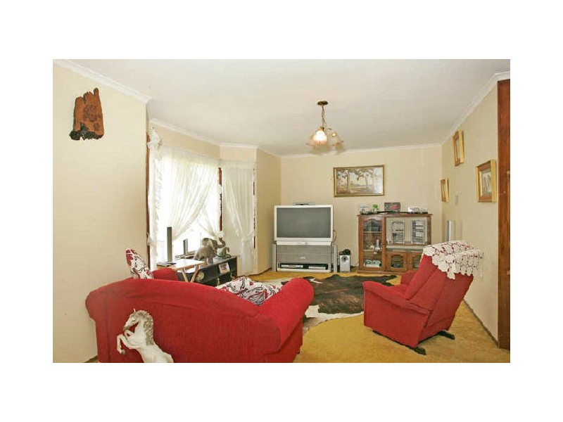 26 Hume Blvd, Killarney Vale NSW 2261