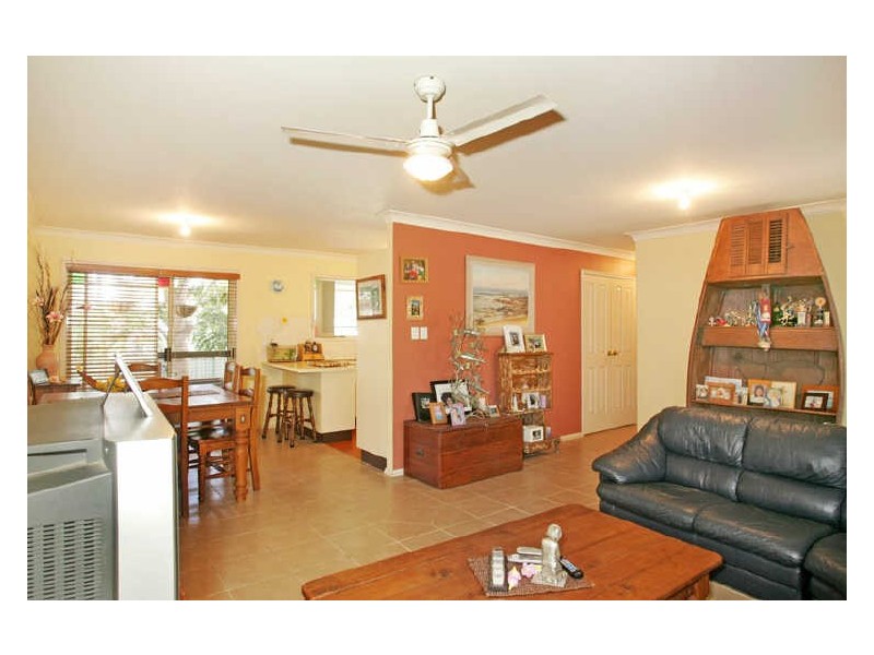 29A Kerry Cresent, Berkeley Vale NSW 2261
