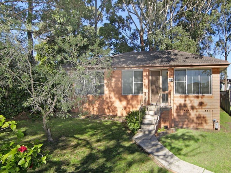 18 Grevillea Crescent, Berkeley Vale NSW 2261