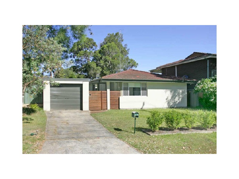 33 Yimbala Street, Killarney Vale NSW 2261