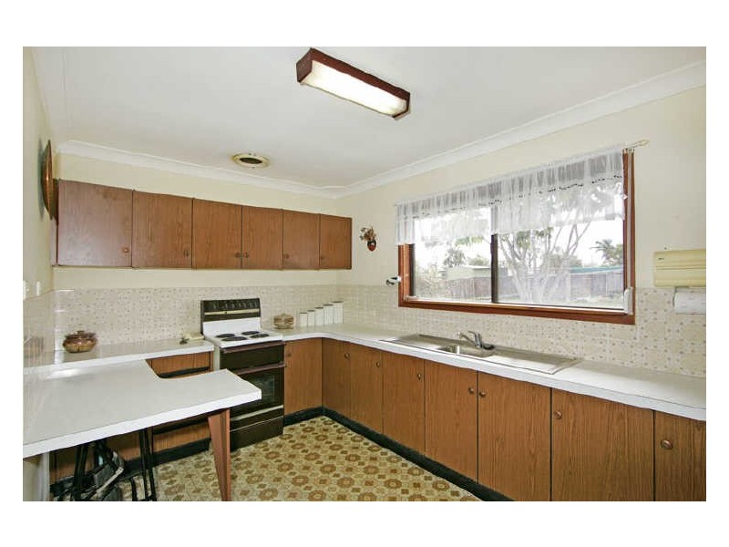 31 Robertson Road, Killarney Vale NSW 2261