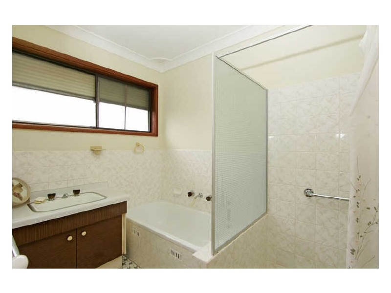 31 Robertson Road, Killarney Vale NSW 2261