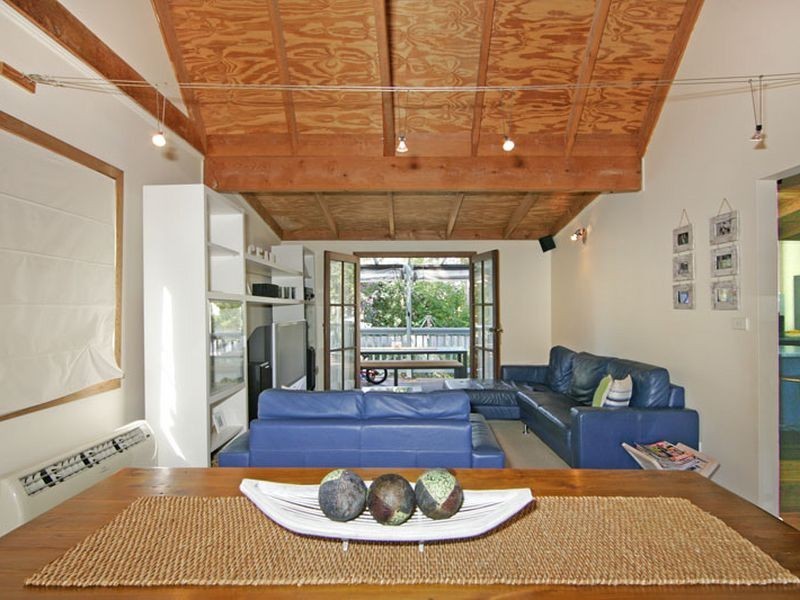 57 Warratta Street, Killarney Vale NSW 2261