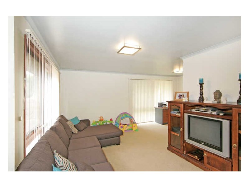 107 Seabrook Avenue, Bateau Bay NSW 2261