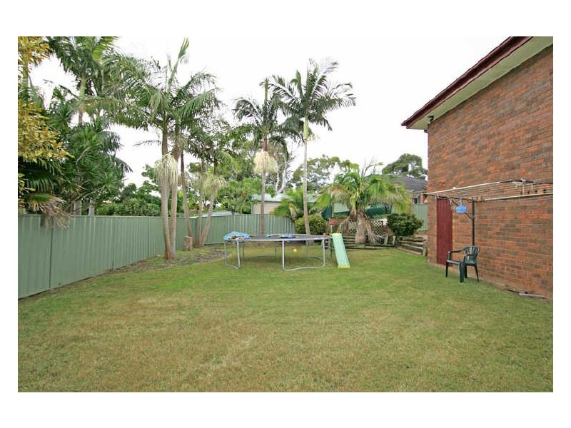 107 Seabrook Avenue, Bateau Bay NSW 2261