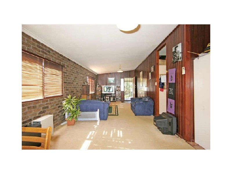57 Cunningham Road, Killarney Vale NSW 2261