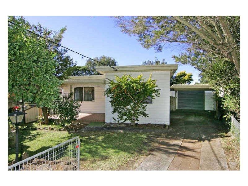 24 Brenda Cresent, Tumbi Umbi NSW 2261