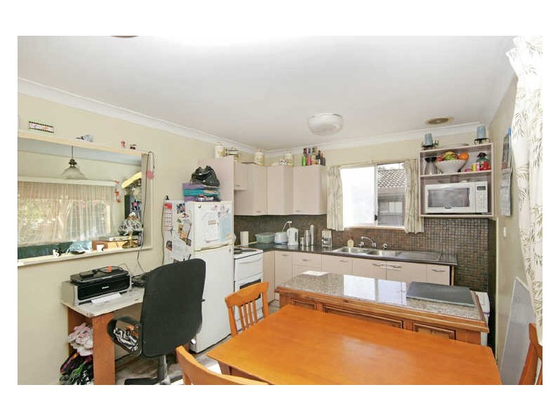 24 Brenda Cresent, Tumbi Umbi NSW 2261