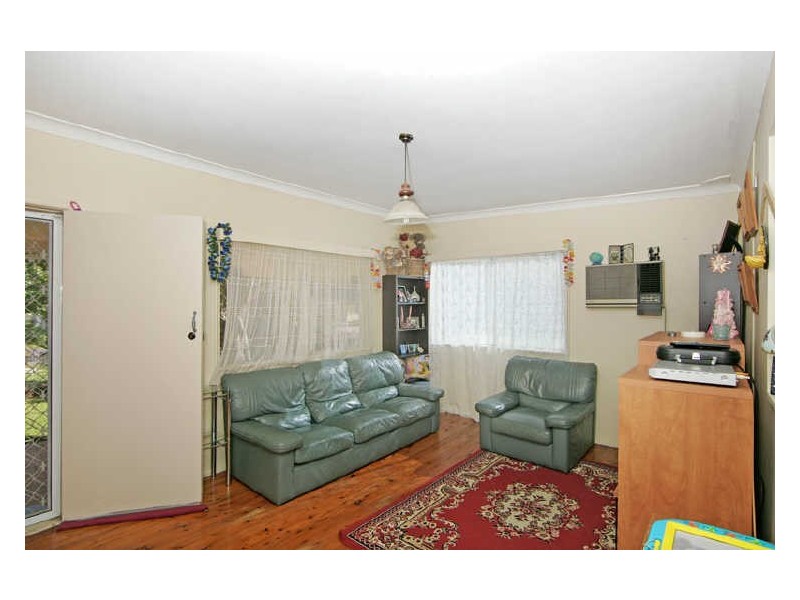 24 Brenda Cresent, Tumbi Umbi NSW 2261