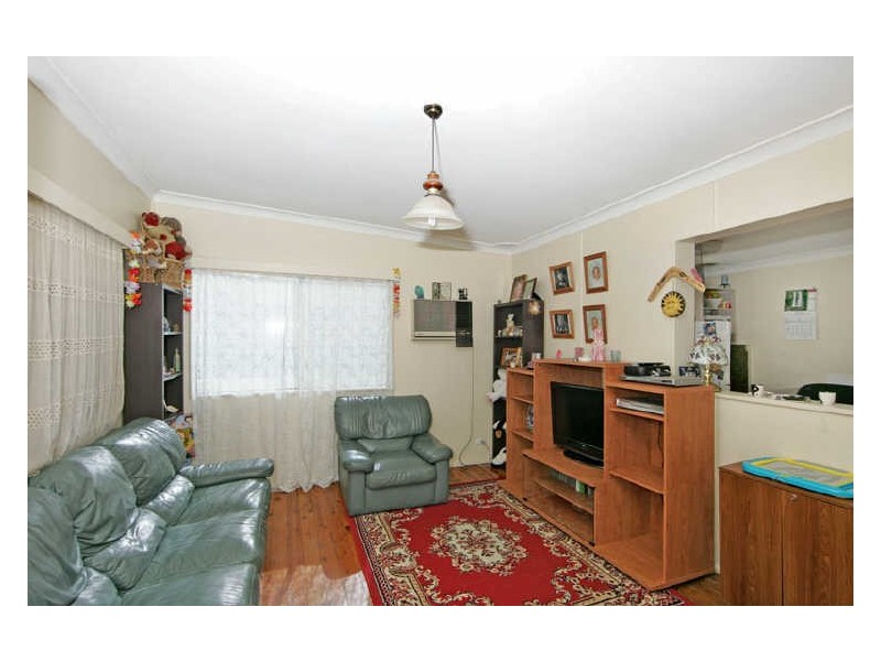 24 Brenda Cresent, Tumbi Umbi NSW 2261