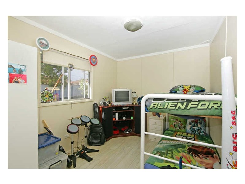 24 Brenda Cresent, Tumbi Umbi NSW 2261