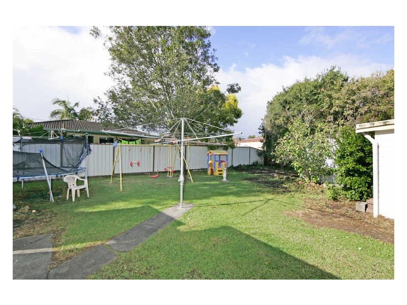 24 Brenda Cresent, Tumbi Umbi NSW 2261