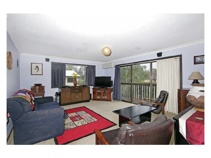 1 Wombat Street, Berkeley Vale NSW 2261