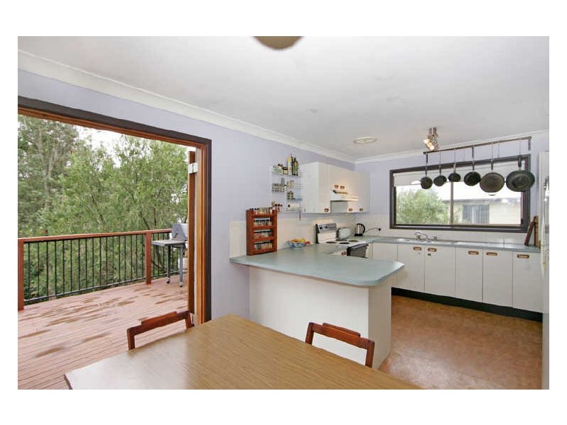 1 Wombat Street, Berkeley Vale NSW 2261