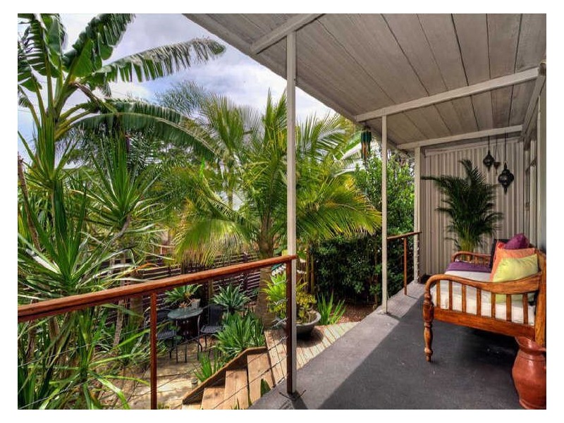 14 Roger Cresent, Berkeley Vale NSW 2261