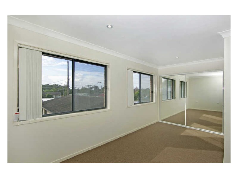 2/1 South Street, Killarney Vale NSW 2261