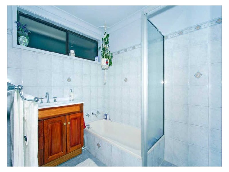 35 Adelaide Street, Tumbi Umbi NSW 2261