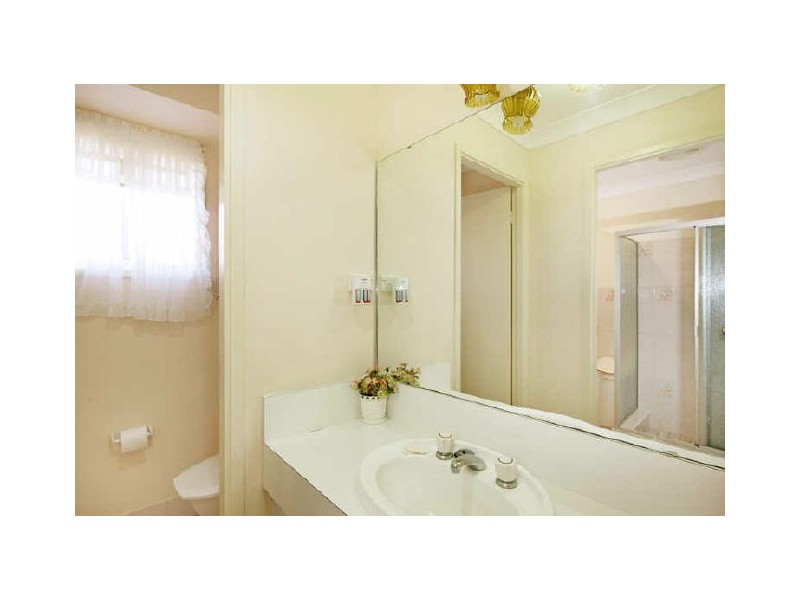 5 Bushlands Avenue, Killarney Vale NSW 2261
