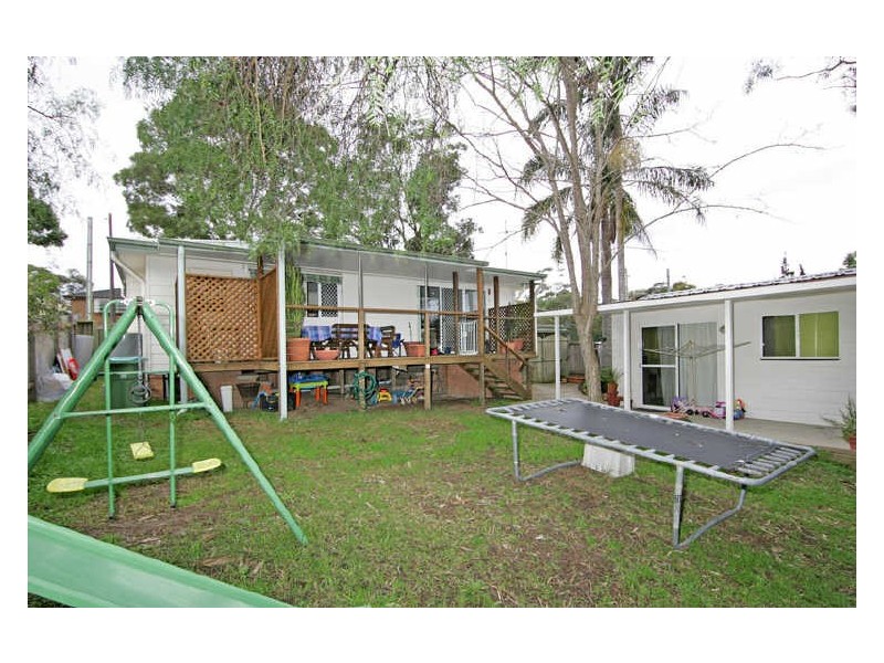 35 Carlyon Street, Killarney Vale NSW 2261