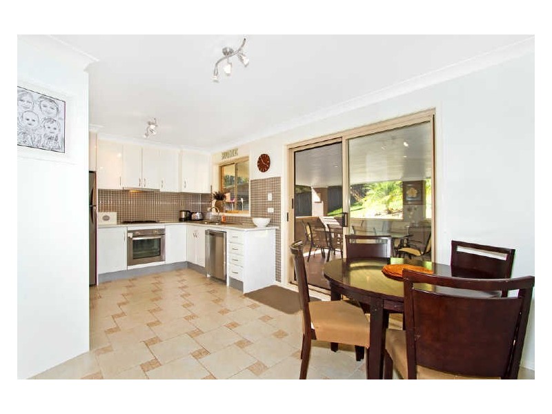 90 Bottlebrush Drive, Glenning Valley NSW 2261