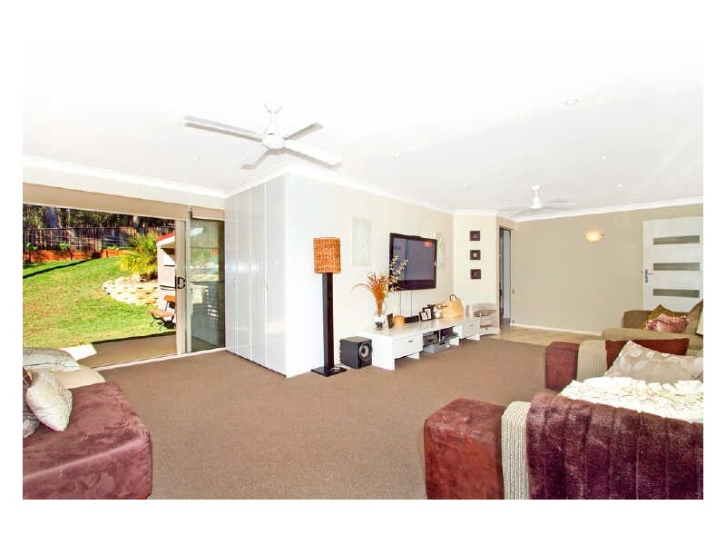 90 Bottlebrush Drive, Glenning Valley NSW 2261
