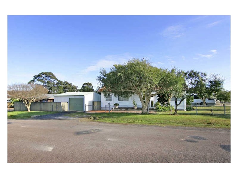 100 George Evans Road, Killarney Vale NSW 2261